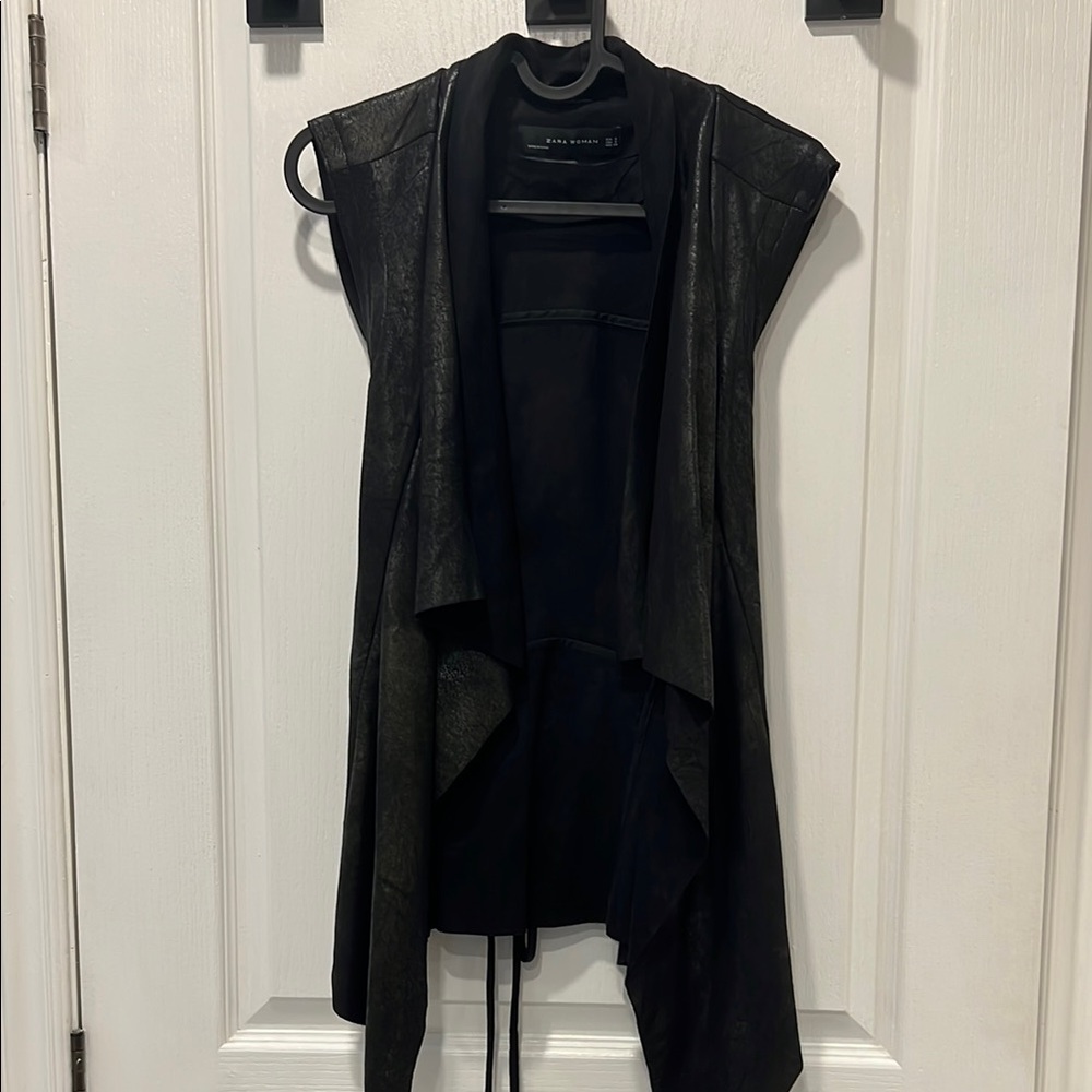 Zara Black Vest Stylish Layering Essential